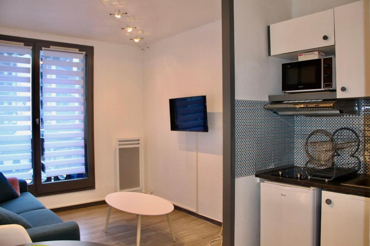Modern studio proche centre CHAMONIX Esterno foto