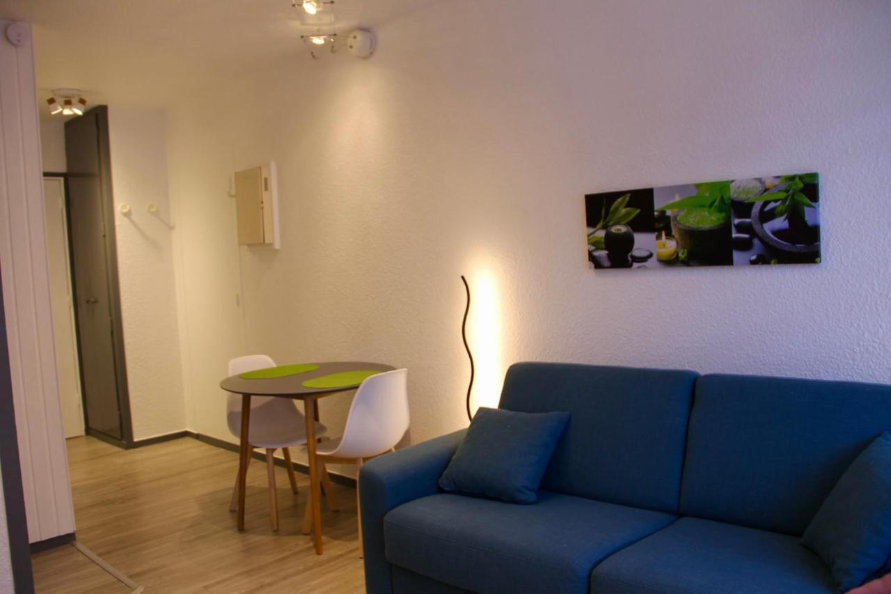 Modern studio proche centre CHAMONIX Esterno foto